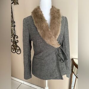 Banana Republic Gray Sweater with Tan Faux Fur Collar